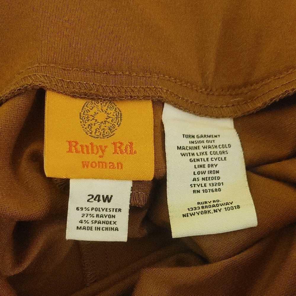 Ruby Rd. Brown Trousers - Picture 2 of 2